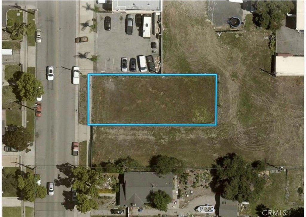 628 N Pasadena, Azusa, CA 91702