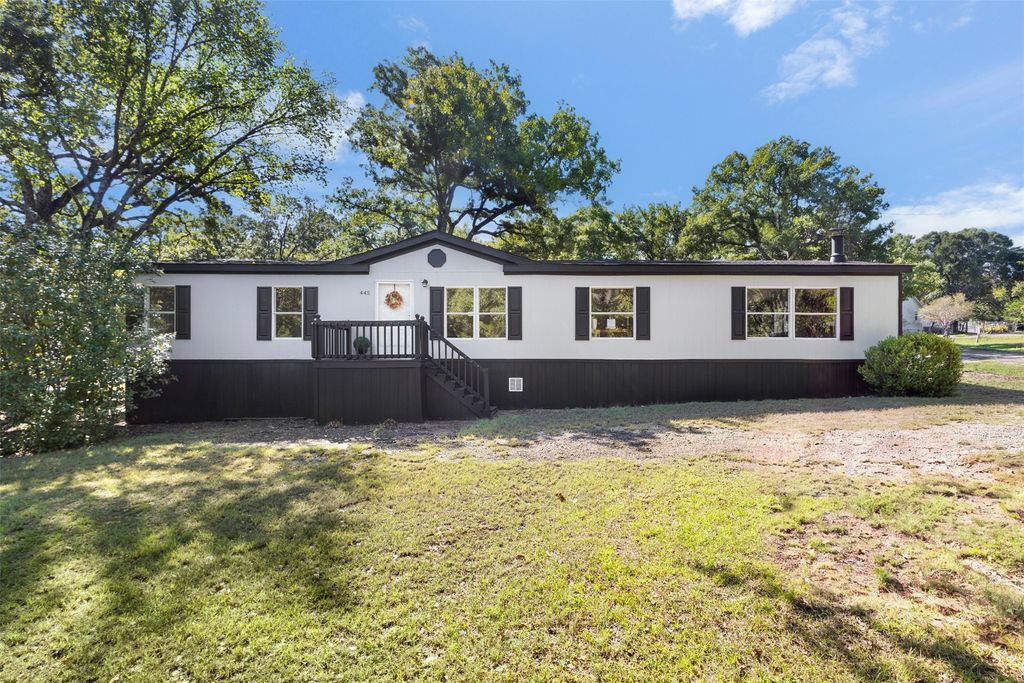 445 Fortune Road, Alvarado, TX 76009 — exterior