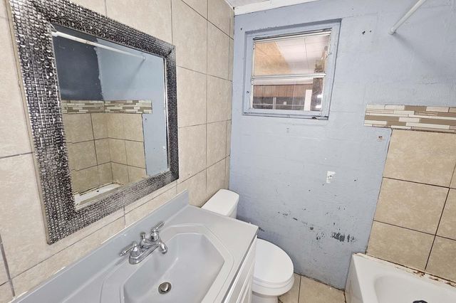 1205 2ND AVENUE W, Palmetto, FL 34221