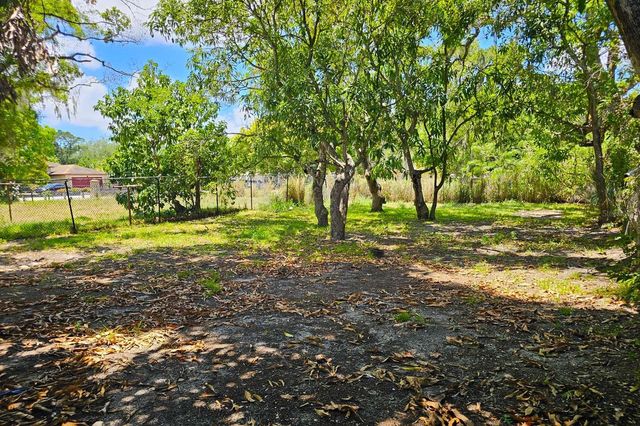 1205 2ND AVENUE W, Palmetto, FL 34221