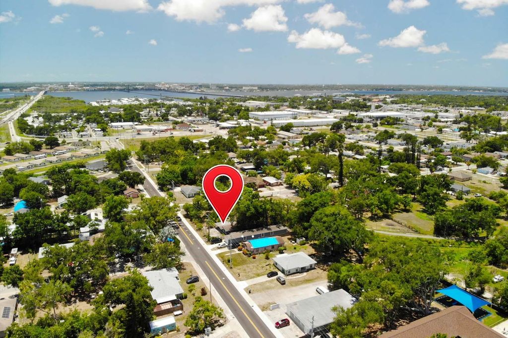 1205 2ND AVENUE W, Palmetto, FL 34221