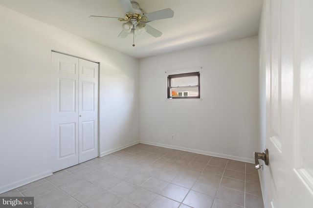 28 LAKE SAINT CLAIR DR, Little Egg Harbor Twp, NJ 08087
