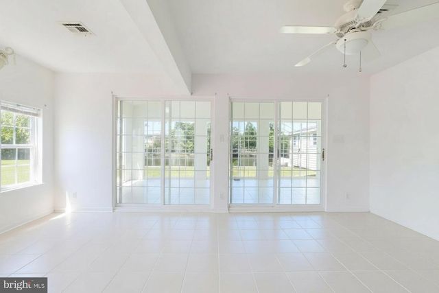 28 LAKE SAINT CLAIR DR, Little Egg Harbor Twp, NJ 08087