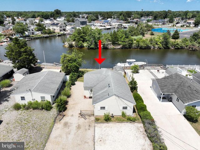 28 LAKE SAINT CLAIR DR, Little Egg Harbor Twp, NJ 08087
