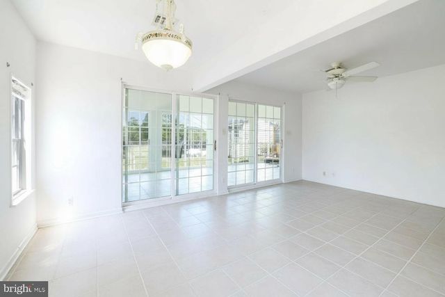 28 LAKE SAINT CLAIR DR, Little Egg Harbor Twp, NJ 08087