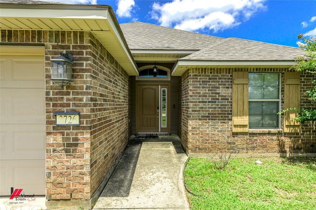 3726 Sabine Pass Dr, Bossier City, LA 71111