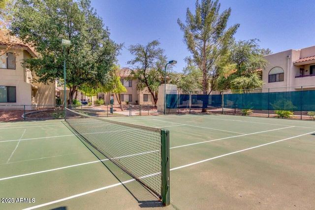 750 E NORTHERN Avenue 1052, Phoenix, AZ 85020