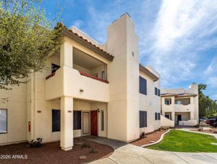 750 E NORTHERN Avenue 1052, Phoenix, AZ 85020