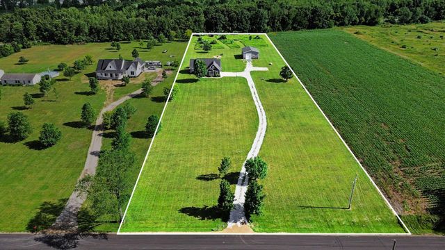 3181 Chamberlain Road, Buchanan Twp, MI 49107