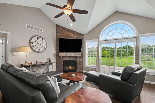 3181 Chamberlain Road, Buchanan Twp, MI 49107