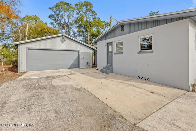 7327 BAMBERG Road, Jacksonville, FL 32277