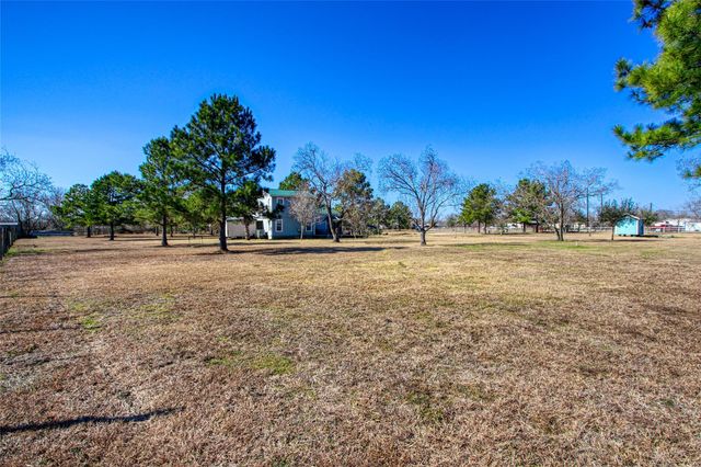 440 County Road 4893, Dayton, TX 77535