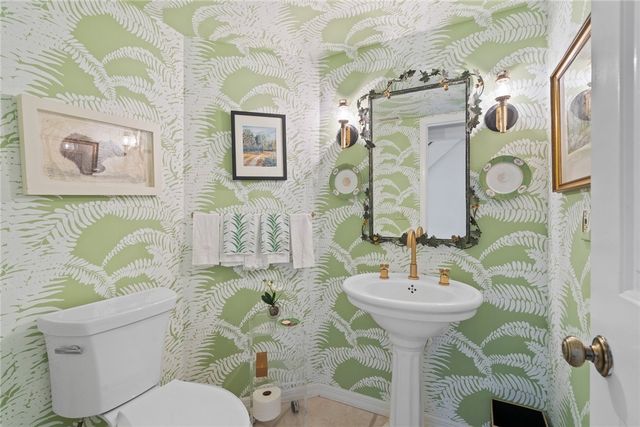 2523 Ocean Drive 2, Vero Beach, FL 32963