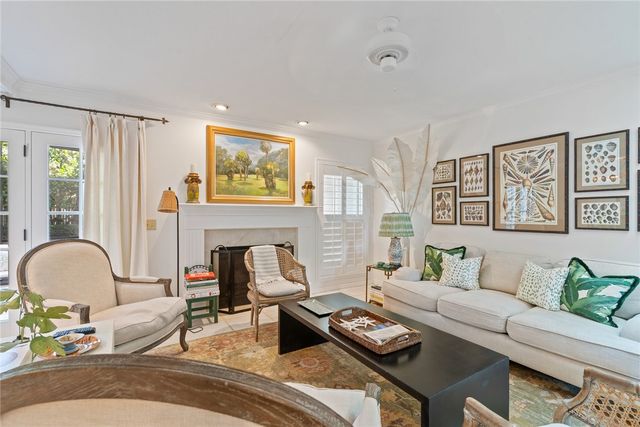 2523 Ocean Drive 2, Vero Beach, FL 32963