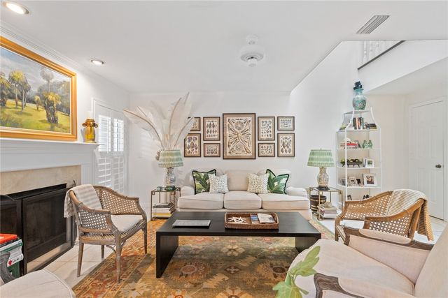 2523 Ocean Drive 2, Vero Beach, FL 32963