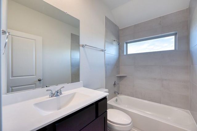 21115 Autumn Heights Drive, Bonney, TX 77583