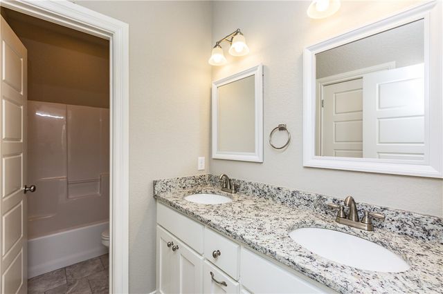 1511 Abbey Lane, Centerton, AR 72719
