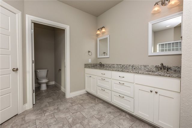1511 Abbey Lane, Centerton, AR 72719