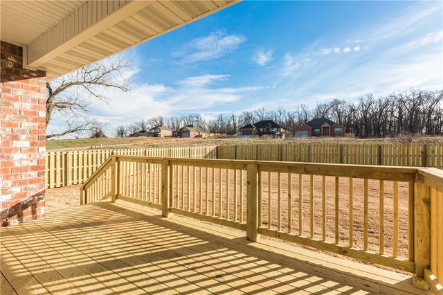 1511 Abbey Lane, Centerton, AR 72719