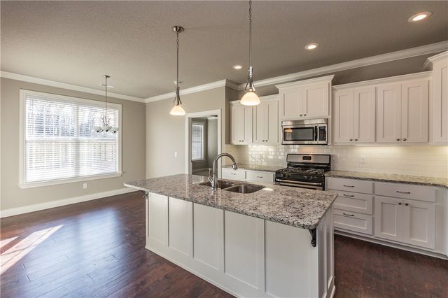 1511 Abbey Lane, Centerton, AR 72719
