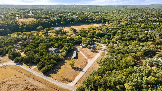 205 Mesquite Trail, Wimberley, TX 78676