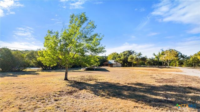205 Mesquite Trail, Wimberley, TX 78676