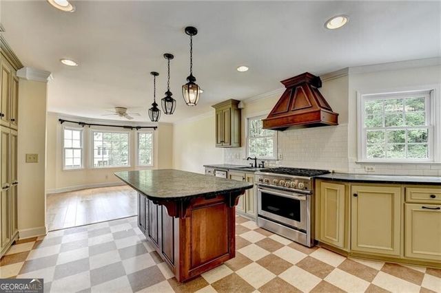 1447 Watsons Place, Lawrenceville, GA 30043
