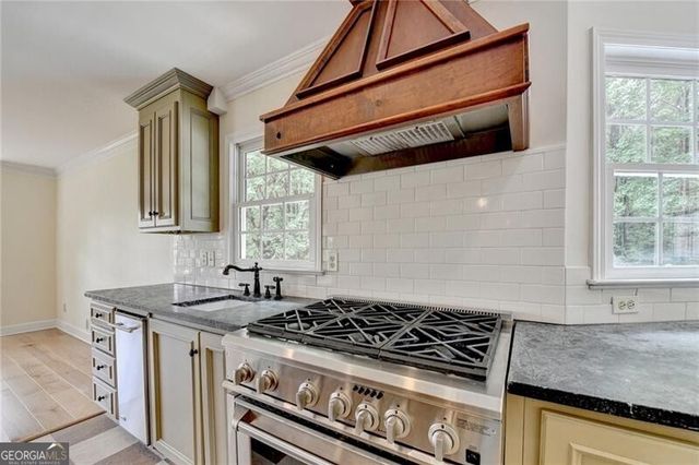 1447 Watsons Place, Lawrenceville, GA 30043