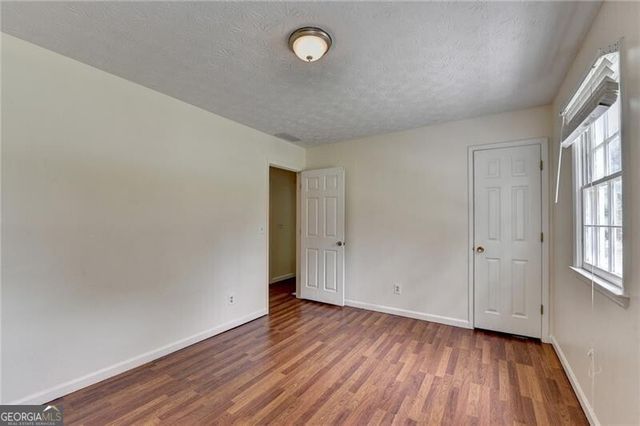 1447 Watsons Place, Lawrenceville, GA 30043