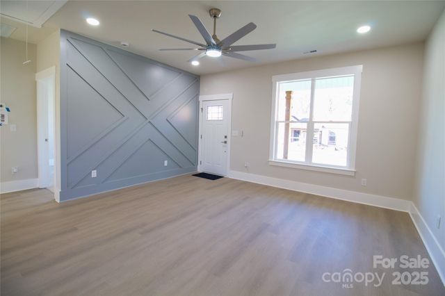 2406 Brookside Avenue, Kannapolis, NC 28081