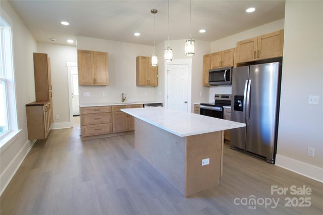 2406 Brookside Avenue, Kannapolis, NC 28081