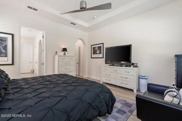 3040 MONTILLA Drive, Jacksonville, FL 32246