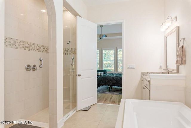 3040 MONTILLA Drive, Jacksonville, FL 32246