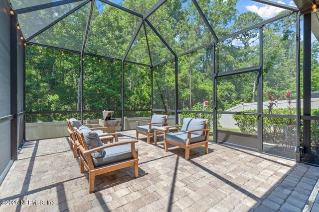 3040 MONTILLA Drive, Jacksonville, FL 32246