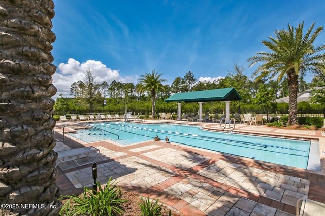 3040 MONTILLA Drive, Jacksonville, FL 32246