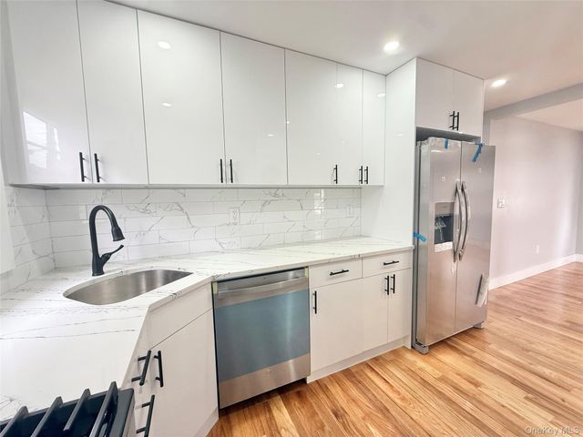 12323 Milburn Street, Springfield Gardens, NY 11413