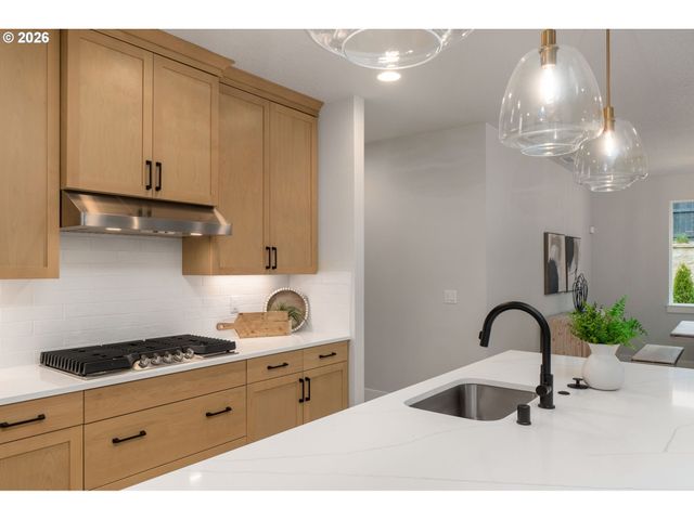 1824 Ne 196th, Vancouver, WA 98684