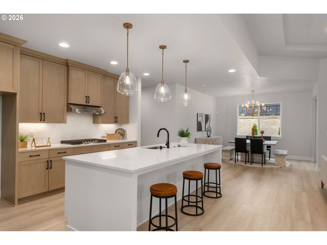 1824 Ne 196th, Vancouver, WA 98684