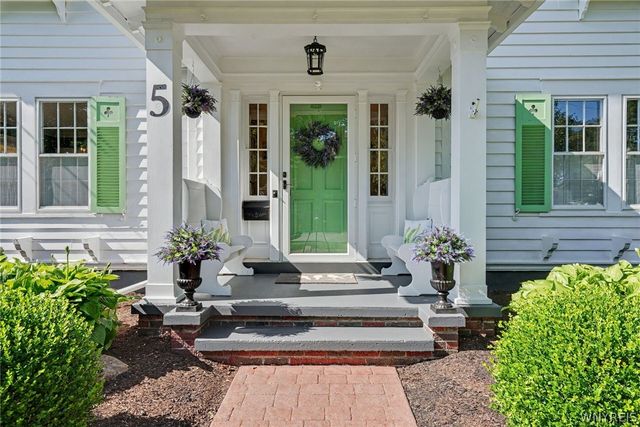 150 Pierce Avenue, Hamburg, NY 14075
