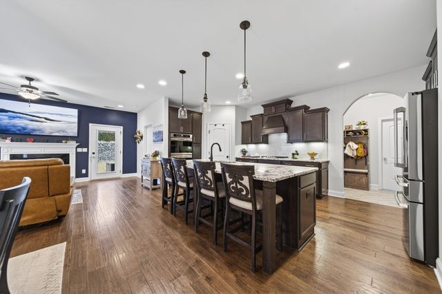 531 Lingering Way, Hendersonville, TN 37075