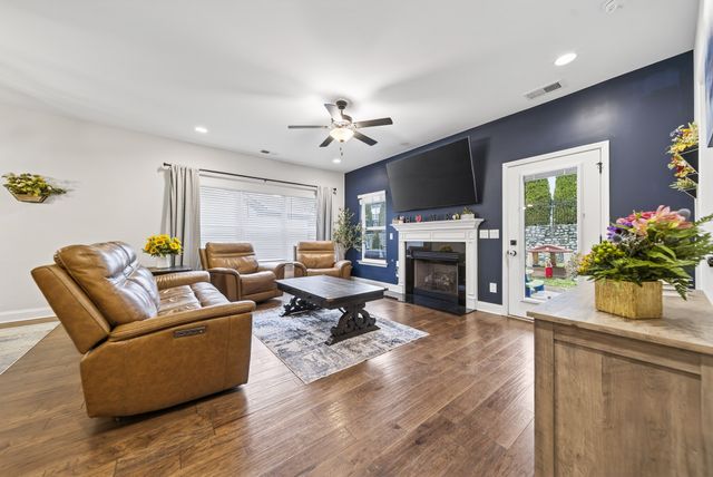 531 Lingering Way, Hendersonville, TN 37075