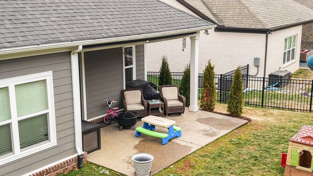 531 Lingering Way, Hendersonville, TN 37075