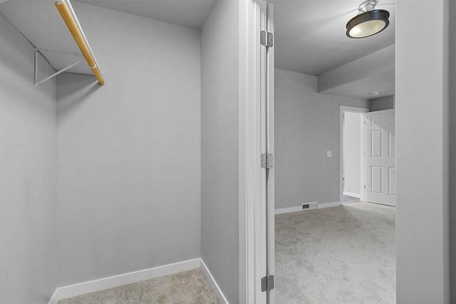 1315 W SUMMER STREET, Appleton, WI 54914