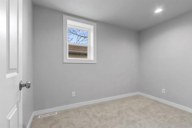 1315 W SUMMER STREET, Appleton, WI 54914