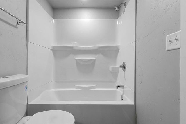 1315 W SUMMER STREET, Appleton, WI 54914