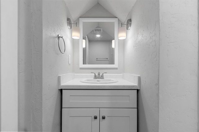 1315 W SUMMER STREET, Appleton, WI 54914