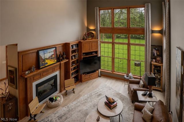 1535 Chadford Gate SE, Canton, OH 44709