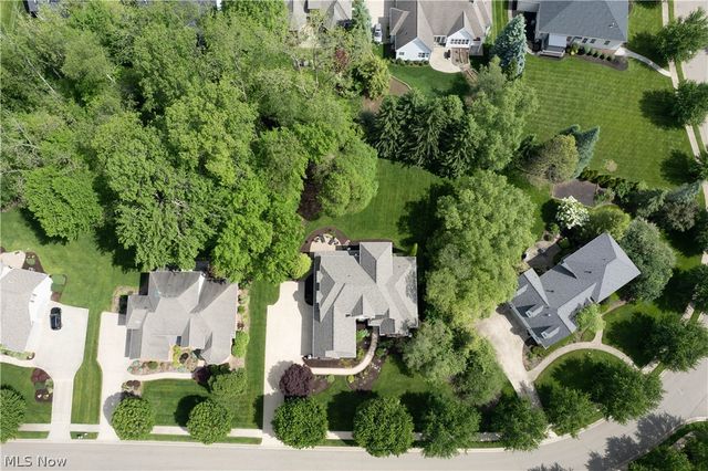 1535 Chadford Gate SE, Canton, OH 44709