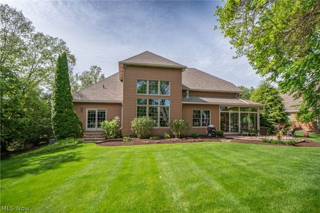 1535 Chadford Gate SE, Canton, OH 44709