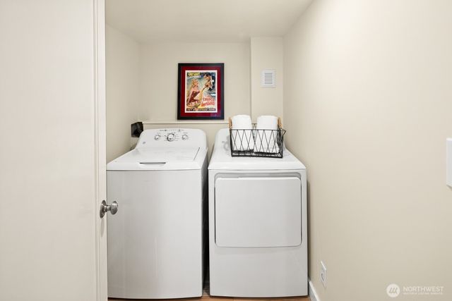 2106 NW 77th Street, Seattle, WA 98117